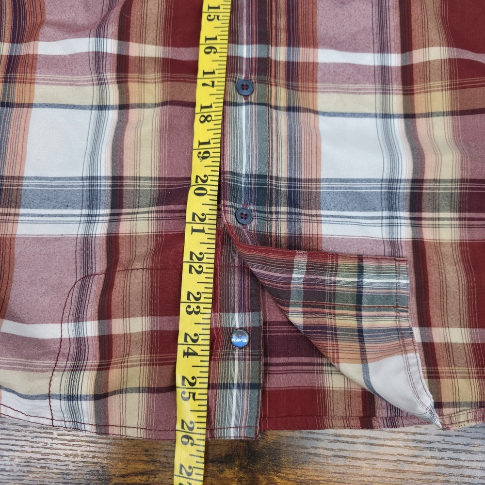 KAVU Men's Short Sleeve Button Up Red White Plaid Size Medium Lightweight - Picture 8 of 8